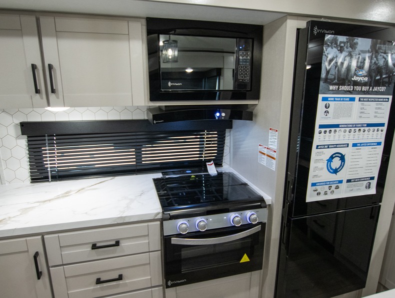 2026 Jayco Jay Feather 27MK - Image 13