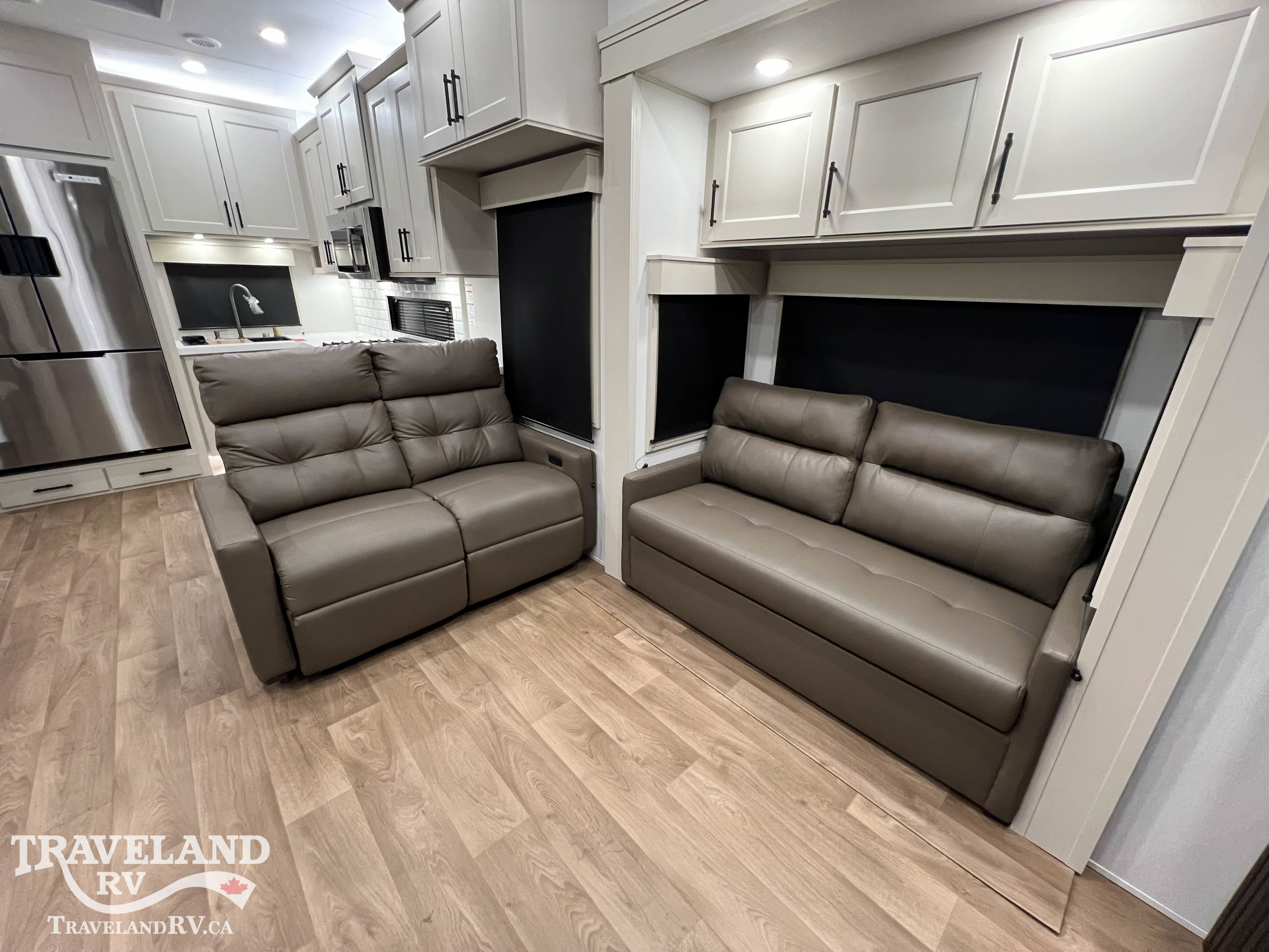 2026 Grand Design Solitude 417KB - Image 13