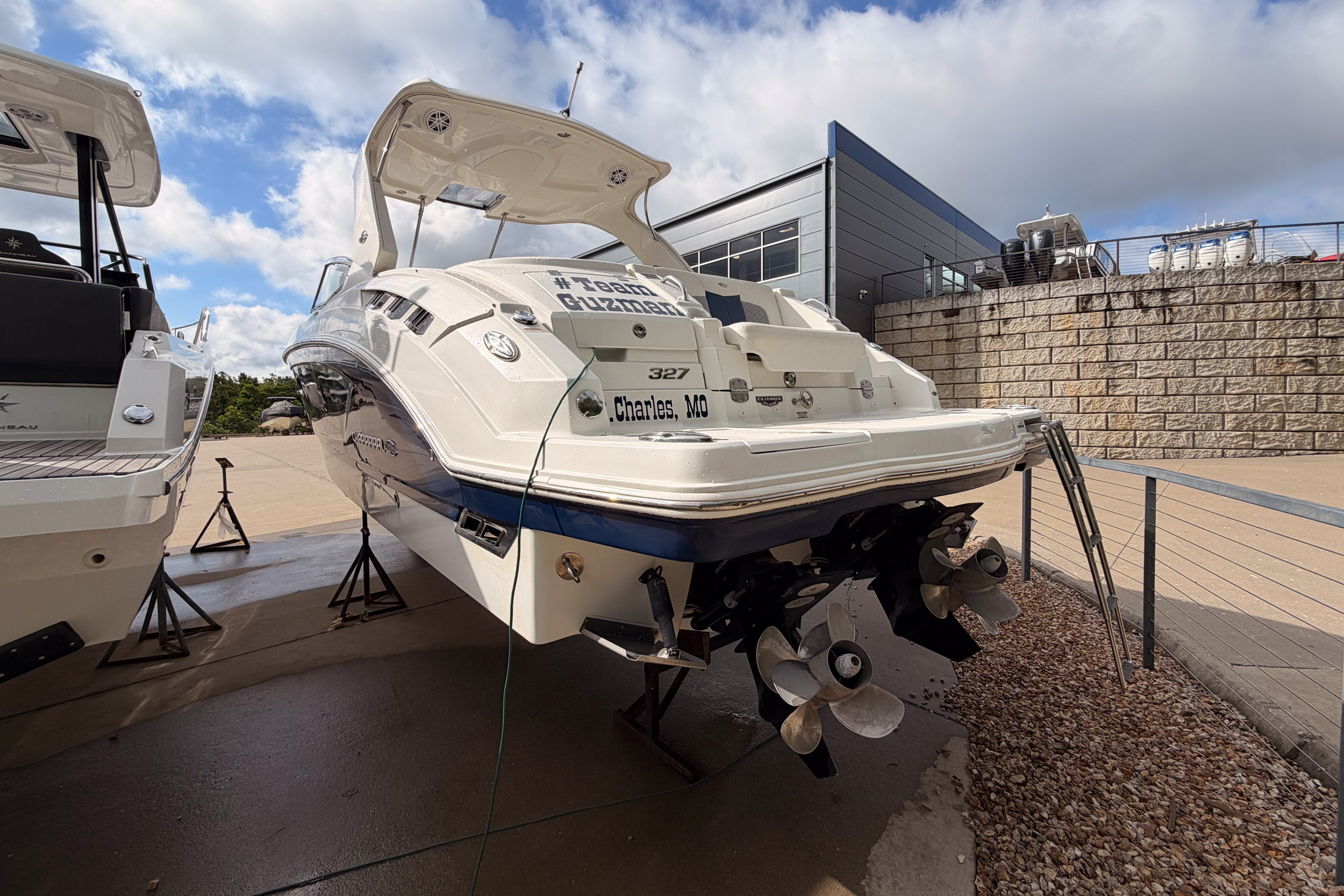 2012 Chaparral 327 SSX - Image 6