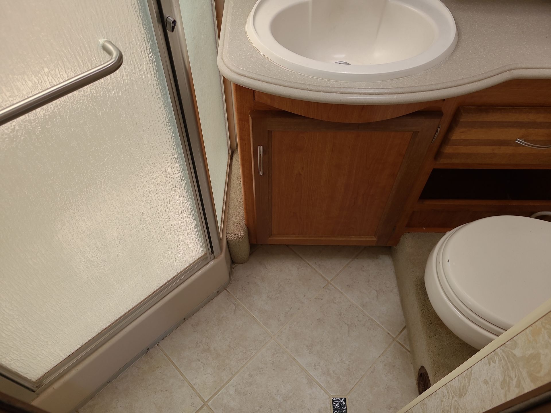 2005 National Tropical 396LX - Image 21