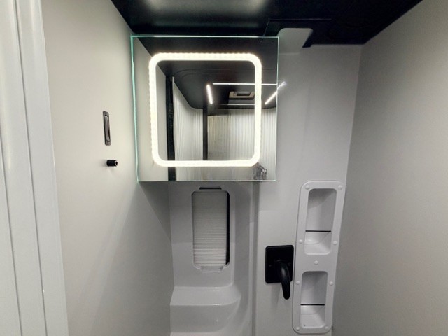 2026 Grand Design Lineage Series VT LVT1 - Image 23