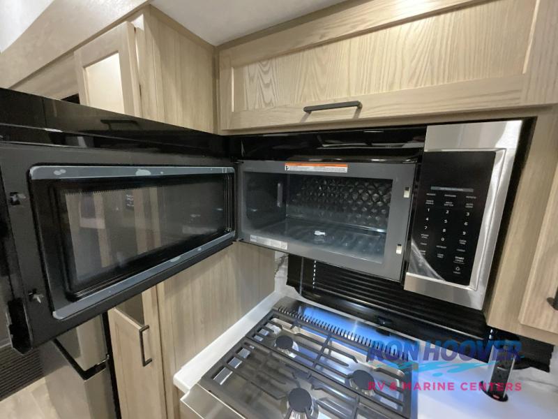 2026 FOREST RIVER 402CFL - Image 26