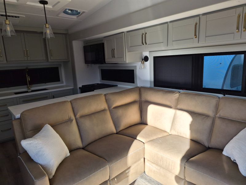 2026 Brinkley RV Model Z 2700 - Image 4