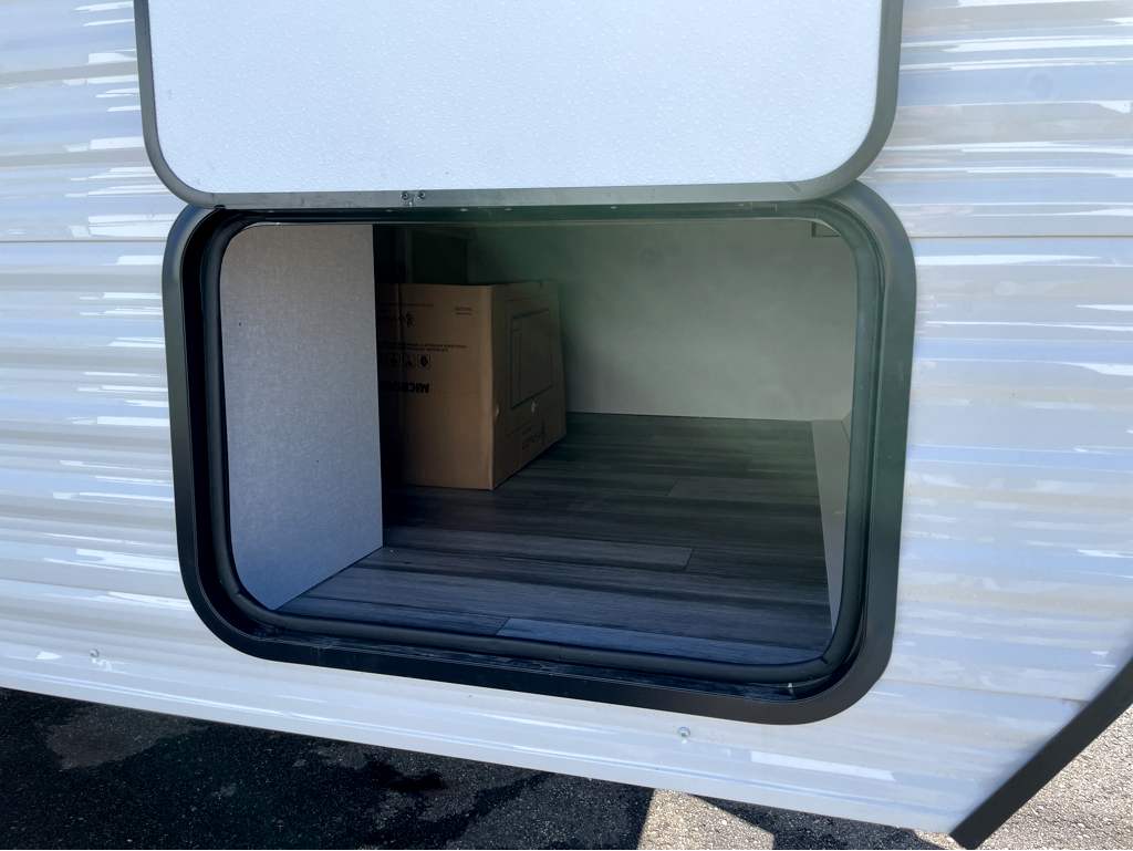 2026 Jayco Jay Flight SLX 172DB - Image 2