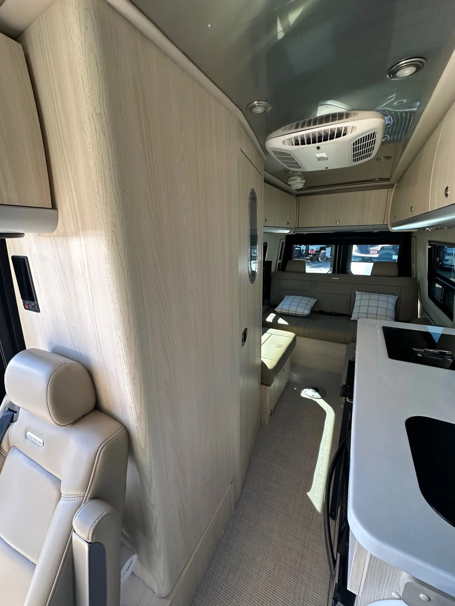 2026 Airstream Interstate 24GL - Image 23
