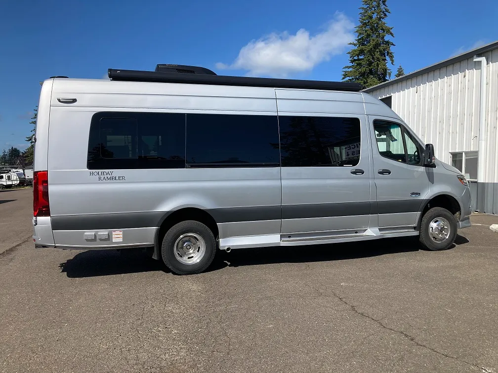 2024 Holiday Rambler Xpedition SL4E - Image 5