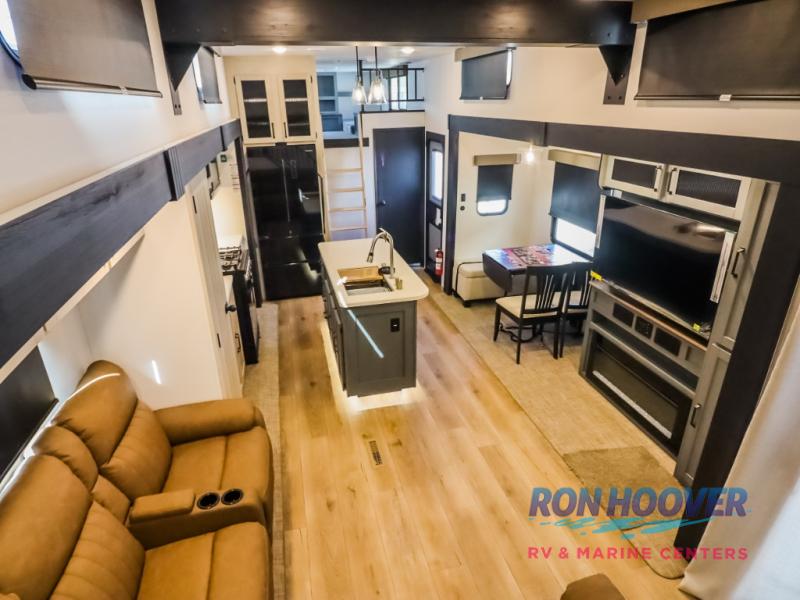 2026 PALOMINO PUMA 420LFT - Image 23