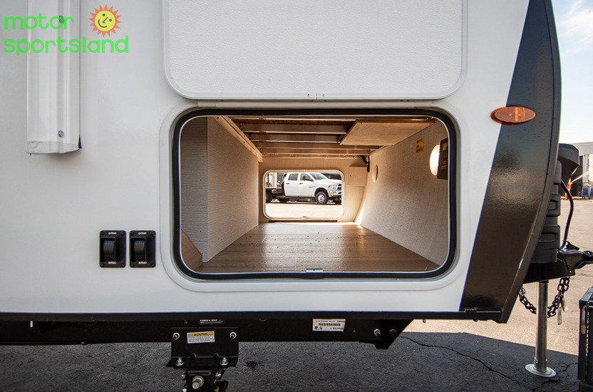 2027 Winnebago Micro Minnie 2200MBH - Image 11