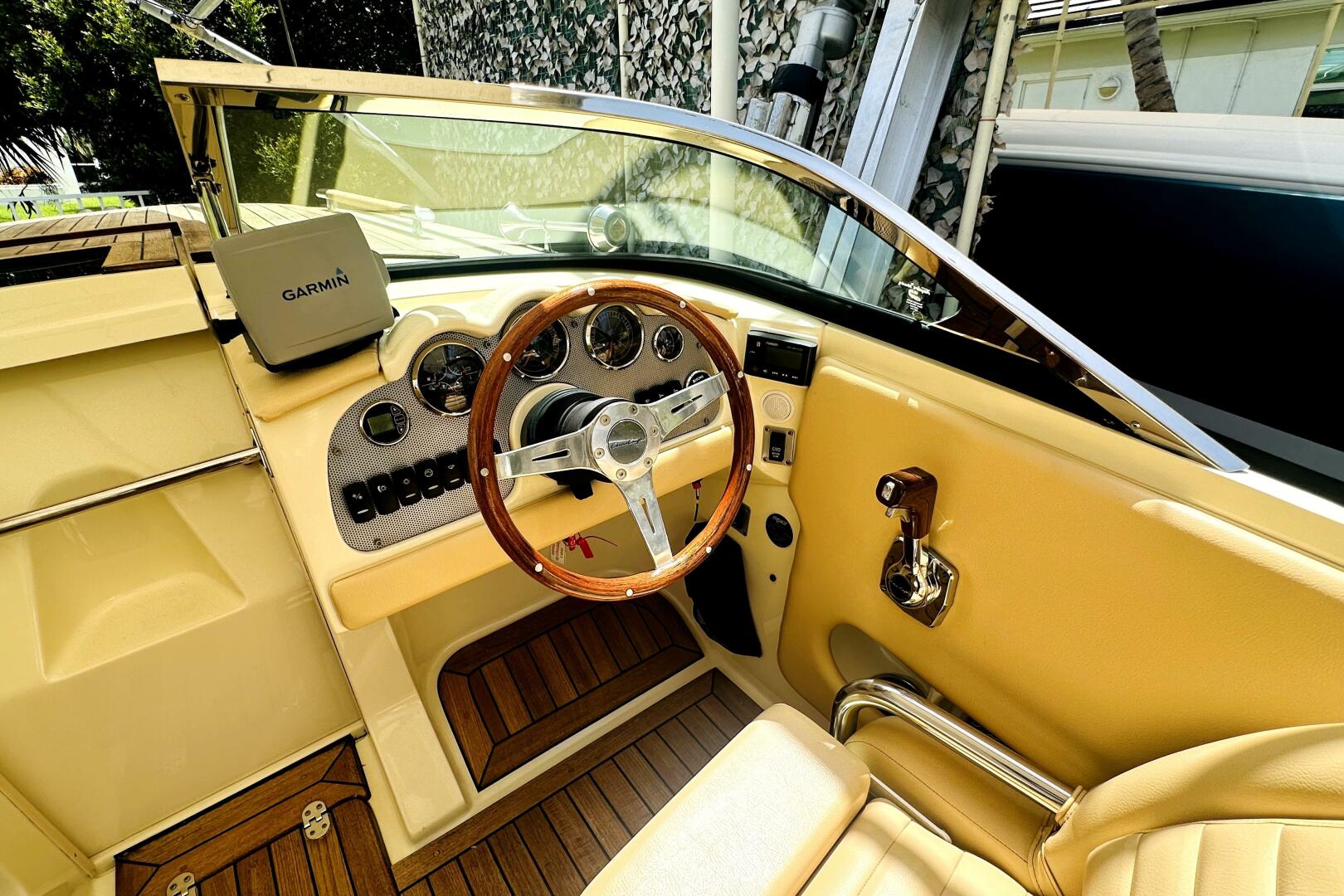 2013 CHRIS-CRAFT Corsair 22 Base - Image 7