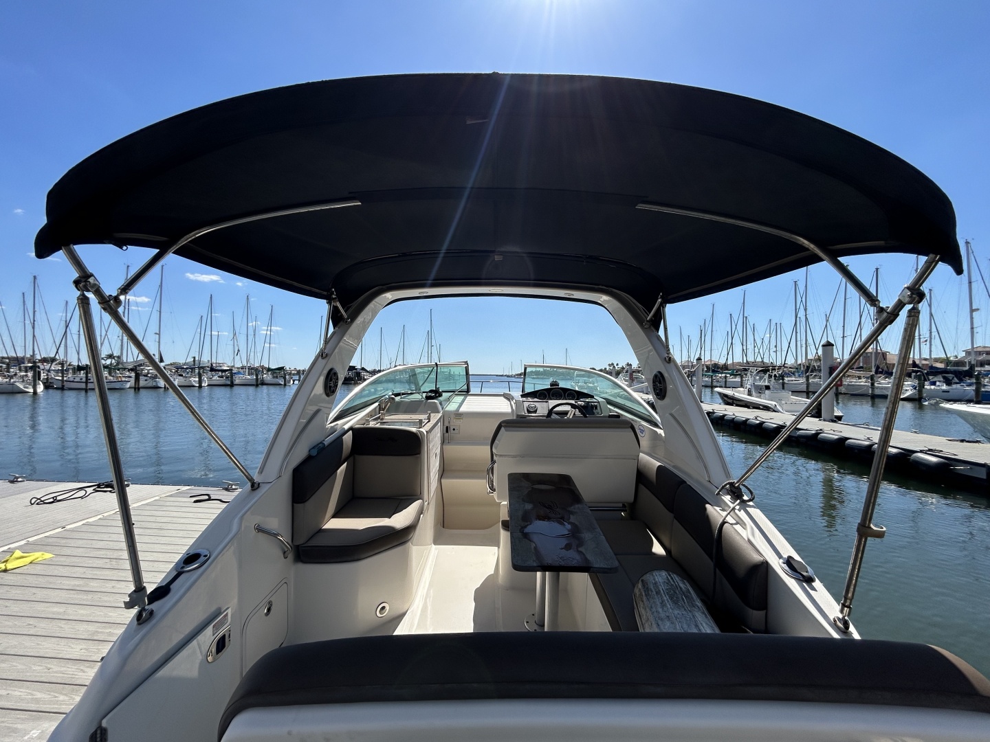 2014 Sea Ray - Image 17