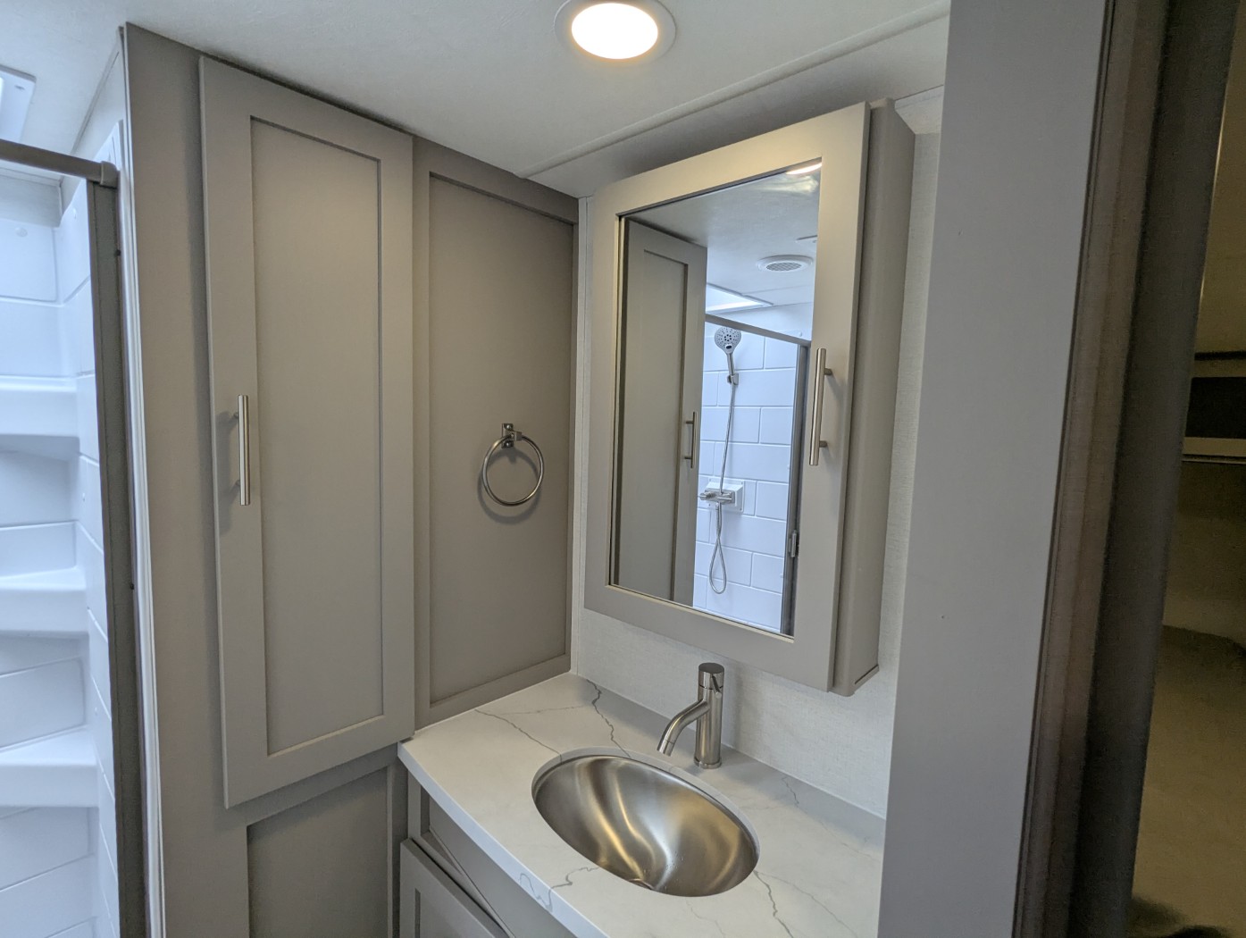 2026 Alliance RV Avenue 29RL - Image 13
