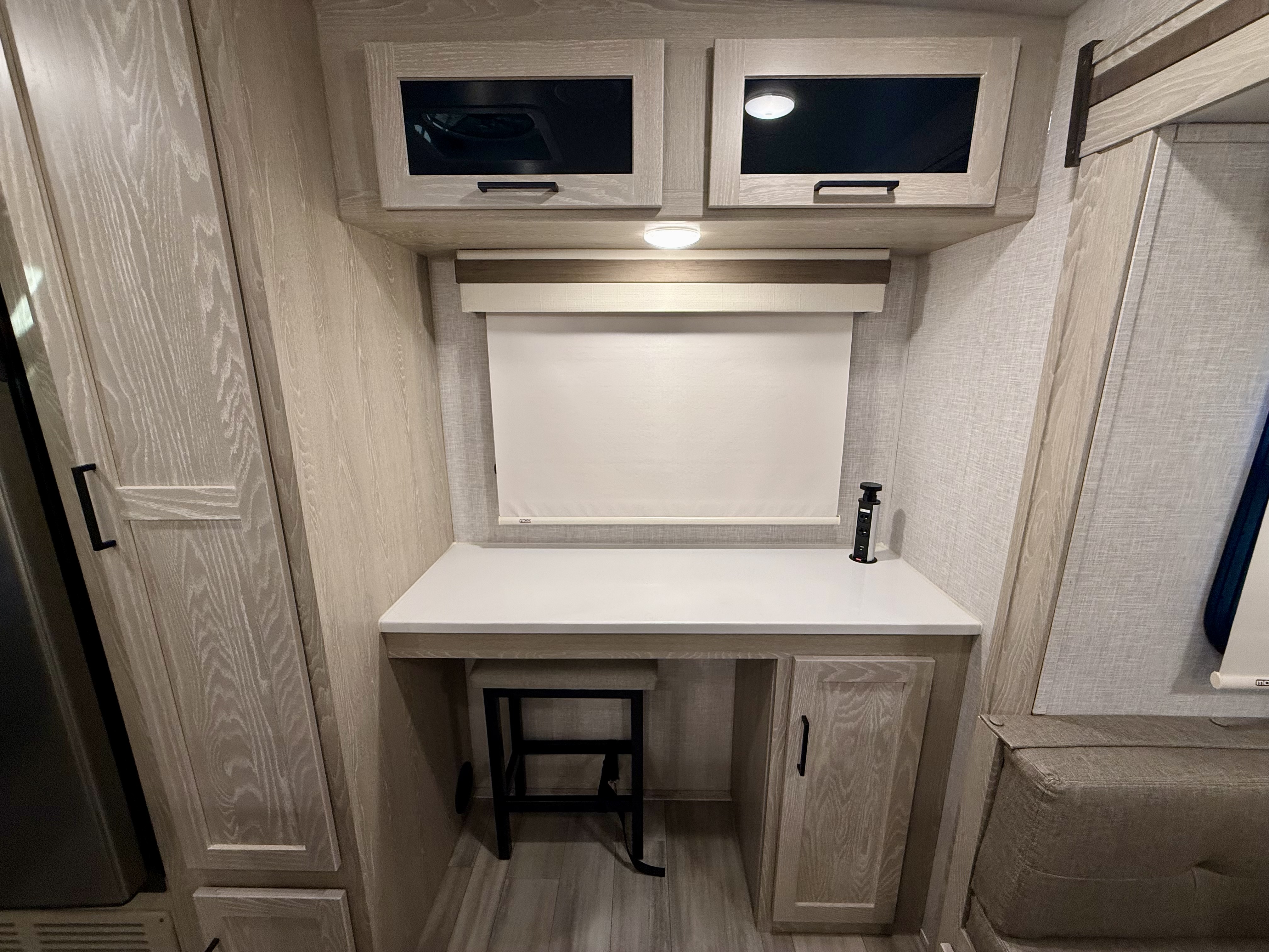 2023 Forest River Rockwood Ultra Lite 2720IK - Image 12
