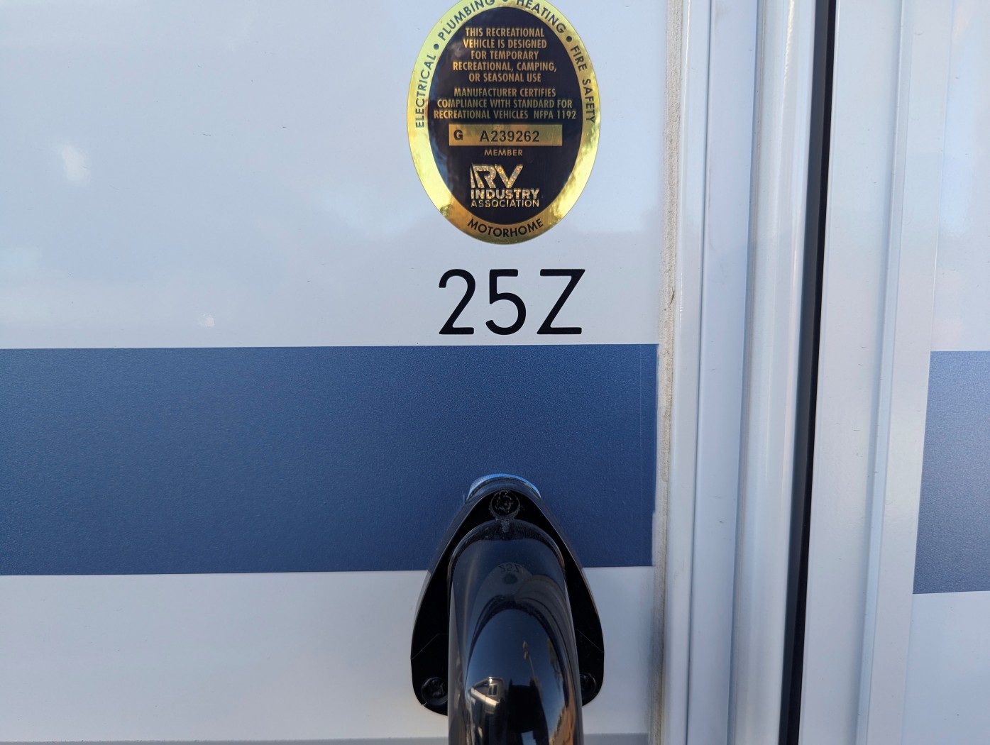 2027 Thor Motor Coach Four Winds 25Z - Image 7