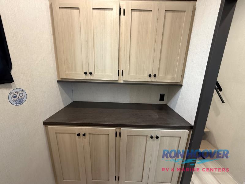 2026 FOREST RIVER 37GALLEY - Image 13