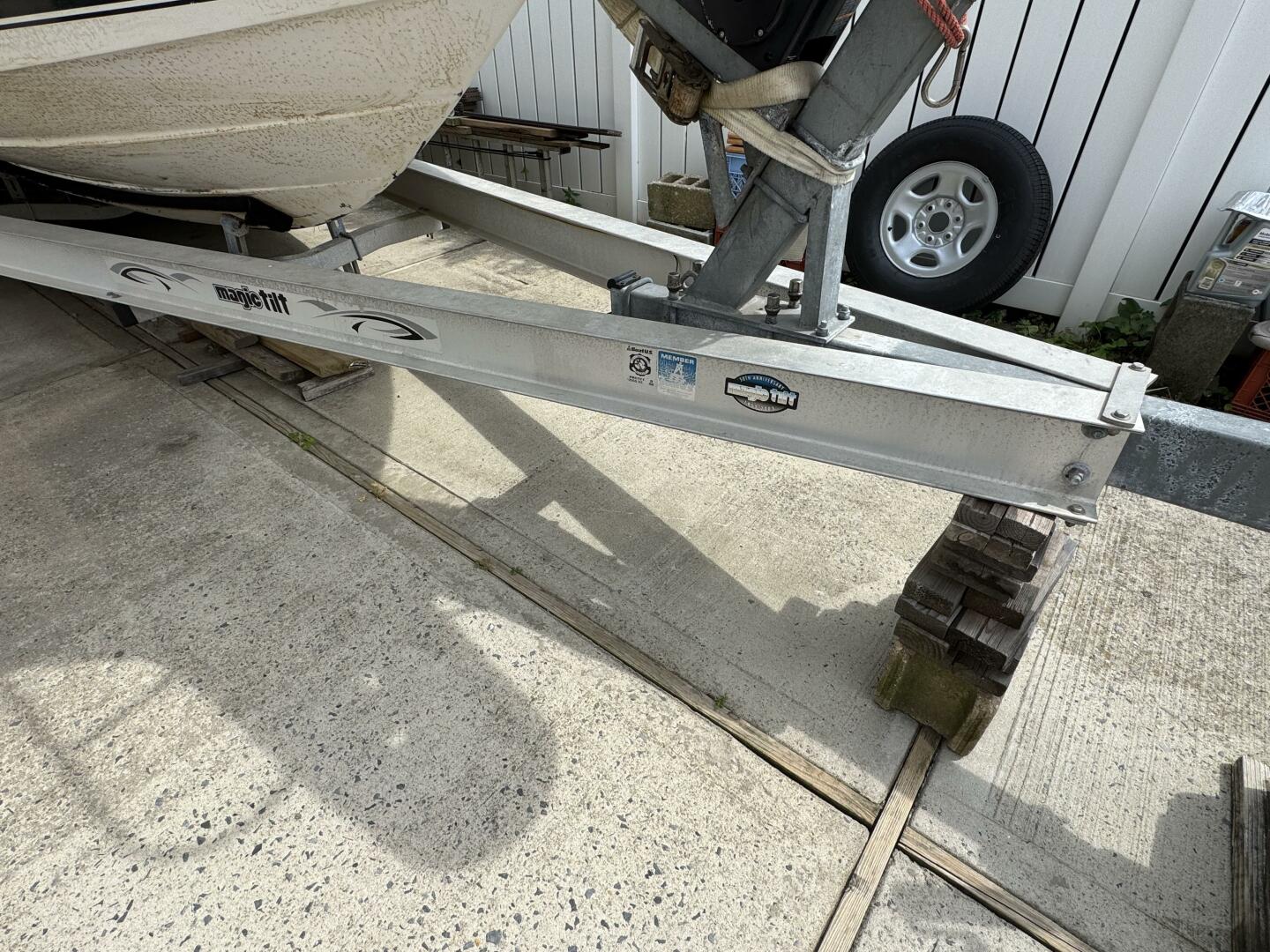 1999 Robalo 2640 - Image 8