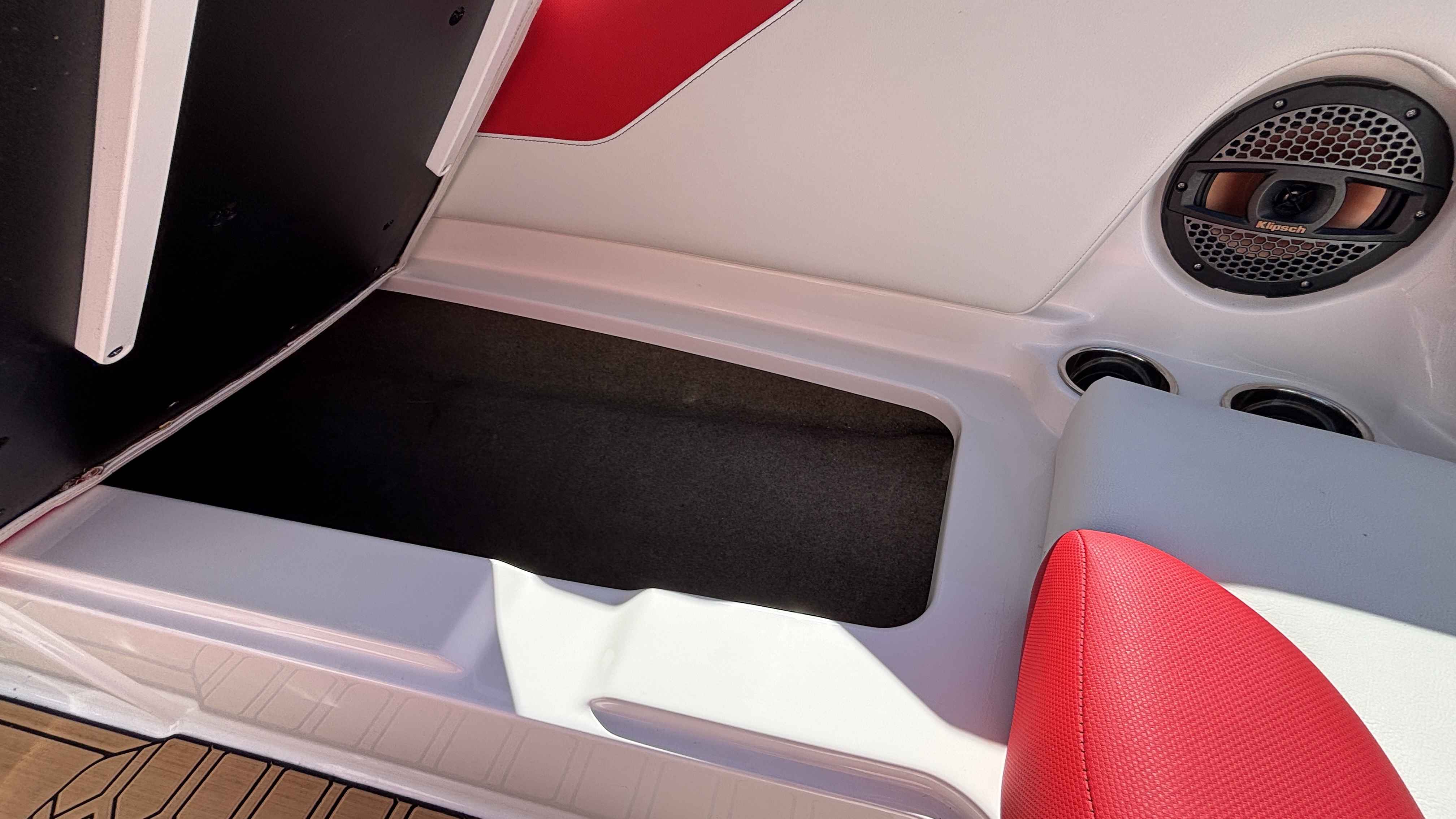 2023 MasterCraft NXT24 - Image 36