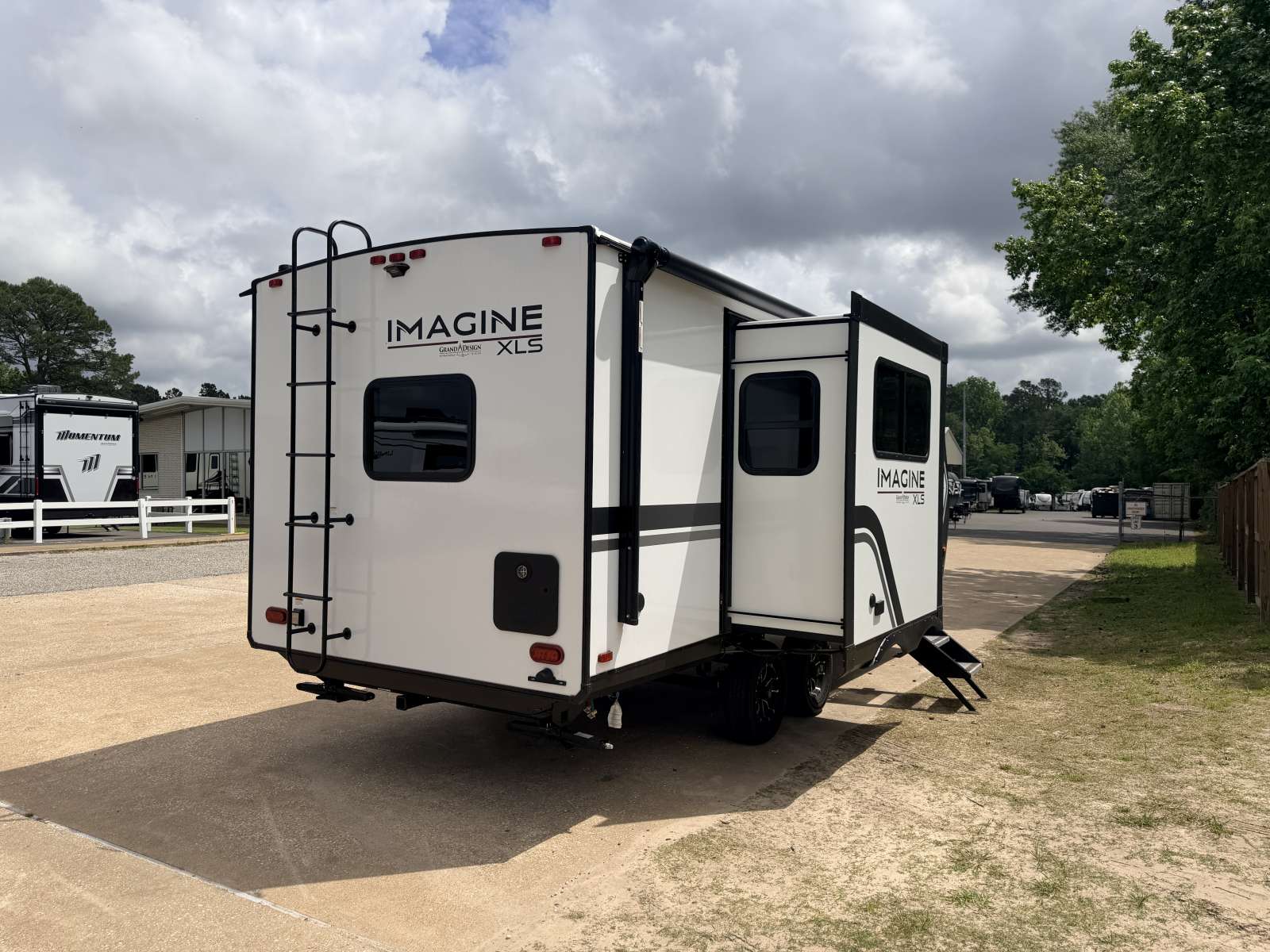 2026 Grand Design Imagine XLS 22RBE - Image 7