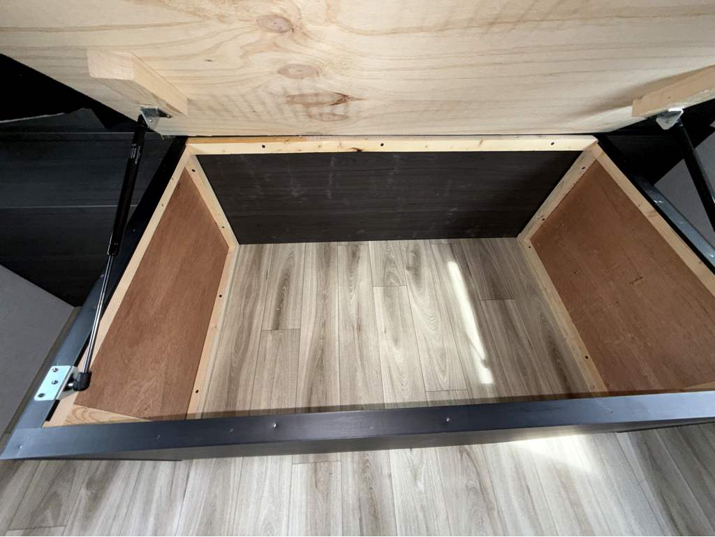 2026 VENTURE RV SPORTTREK STINGER 232VRL - Image 27