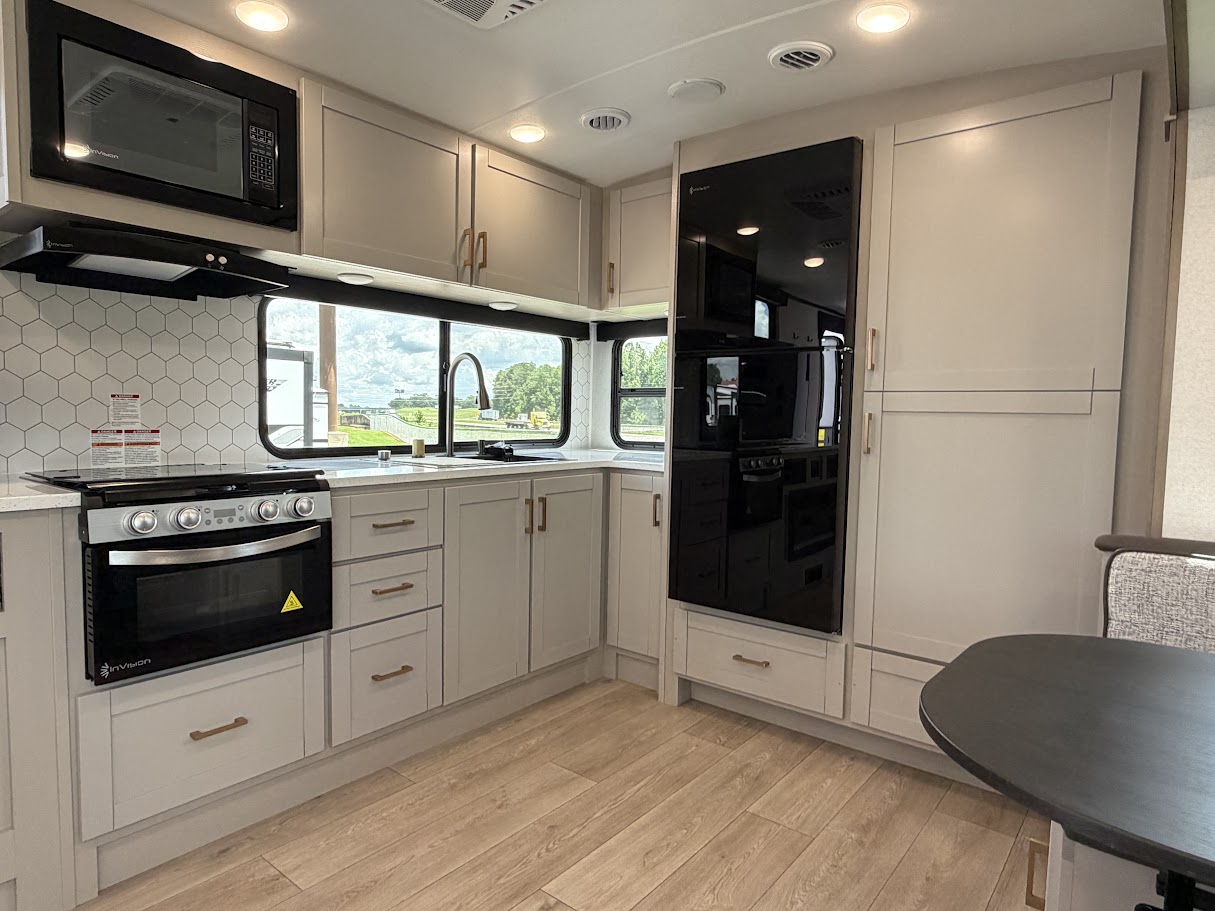 2027 JAYCO JAY FEATHER 30RKB - Image 18