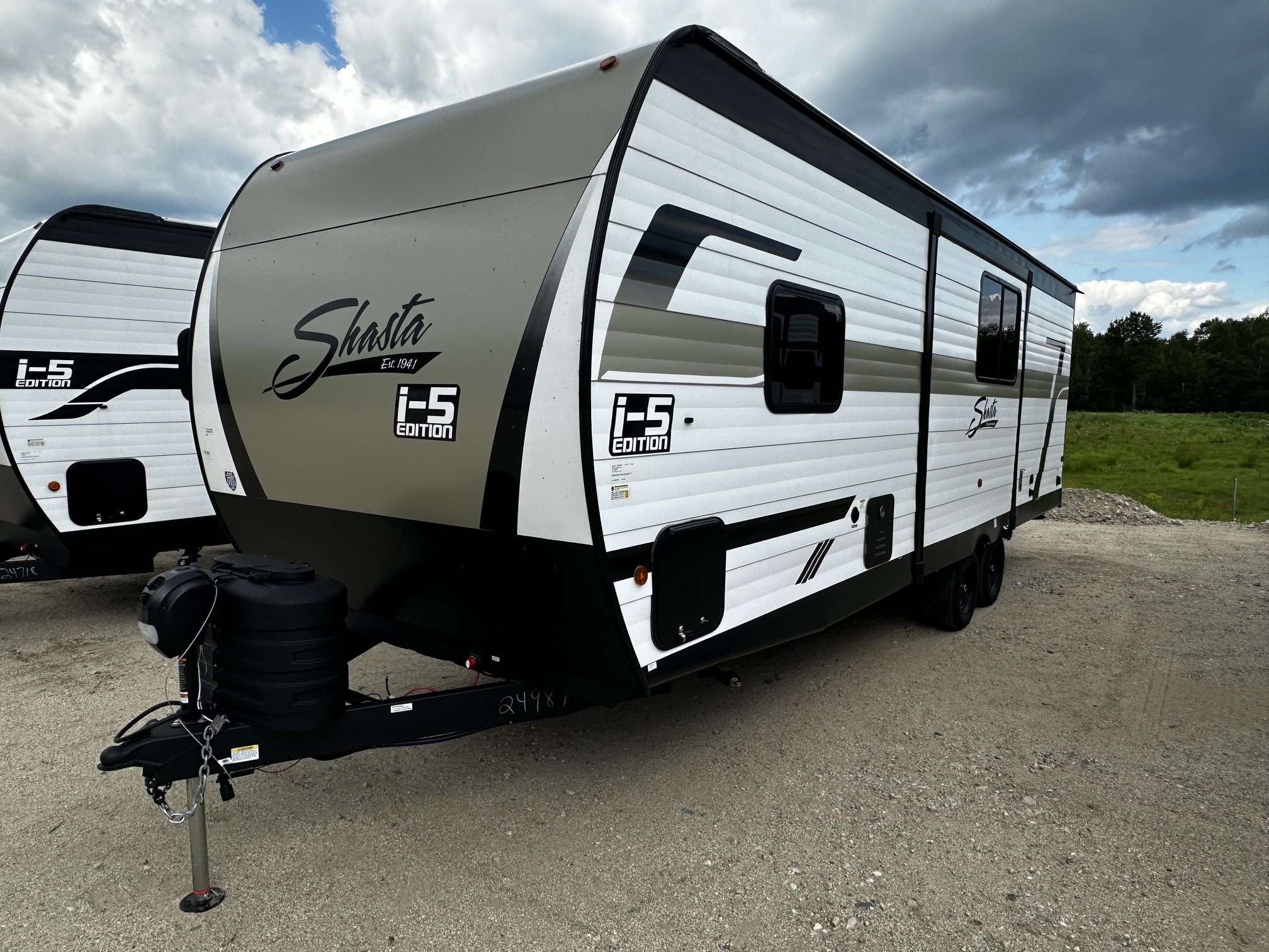 2027 Coachmen Shasta I-5 Edition 526RBS - Image 2