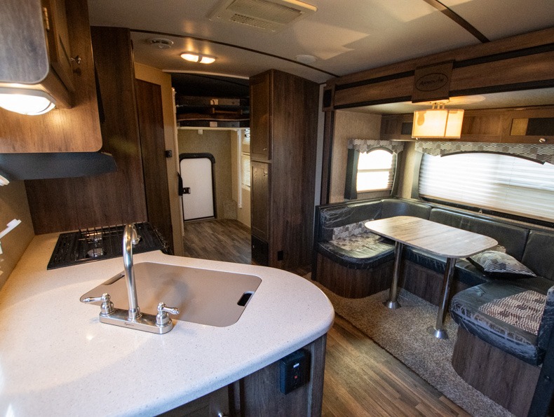 2016 Dutchmen RV Aerolite 242BHSL - Image 5