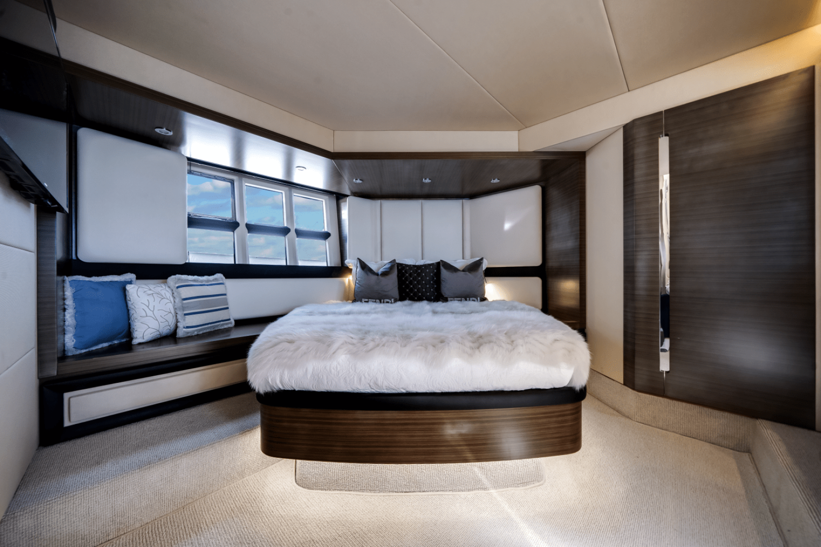 2017 Azimut 55S - Image 25