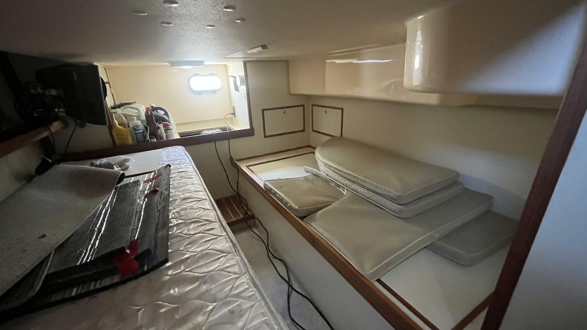 2008 Island Packet PY Trawler / Motorsailer - Image 26