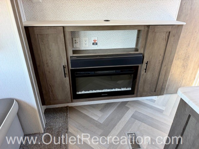 2022 Forest River Salem 31KQBTS - Image 17