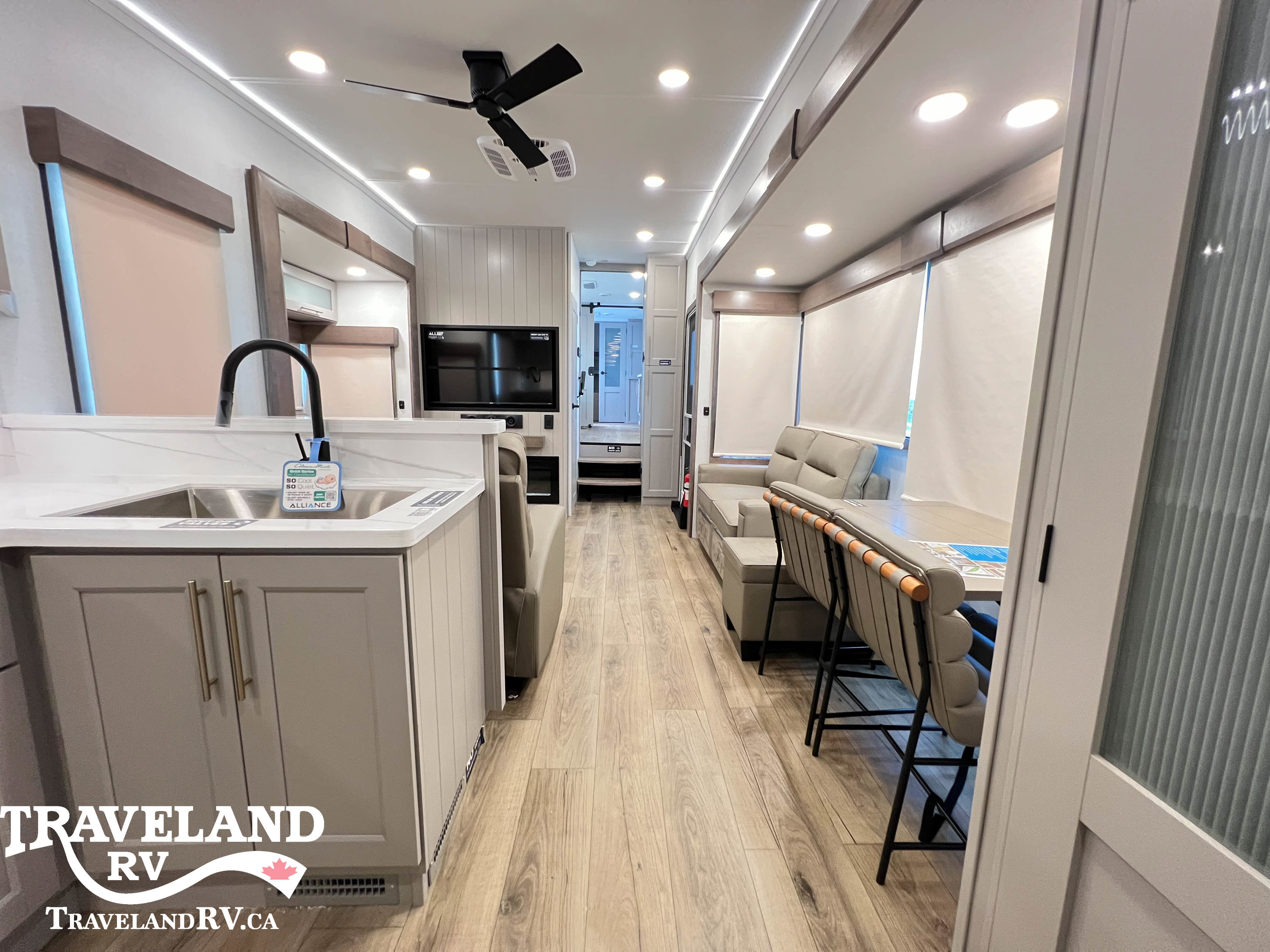 2026 Alliance RV Paradigm 382RK - Image 7