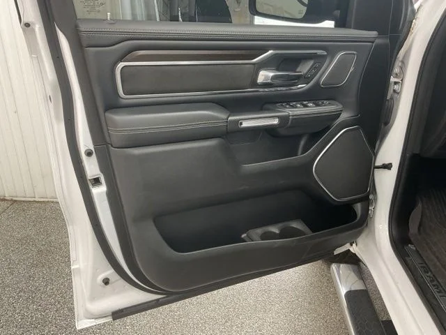 2022 Ram Ram 1500 Pickup Crew Cab Laramie 4WD - Image 12