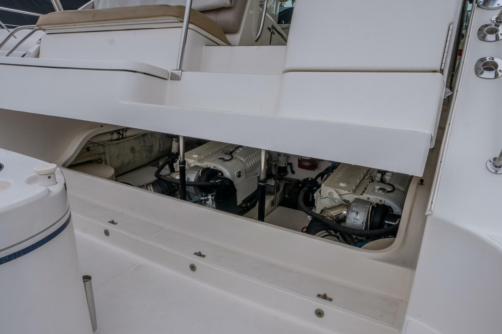 2015 Tiara Yachts 4300 Open - Image 23
