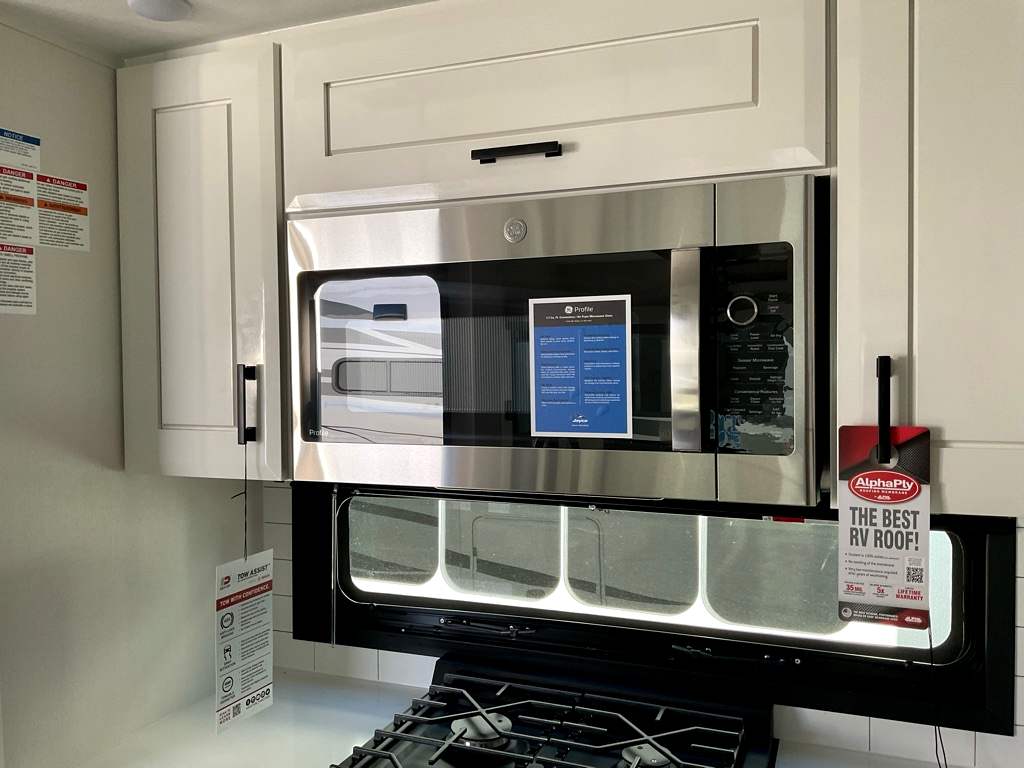 2026 JAYCO PINNACLE 39 FLOK - Image 16
