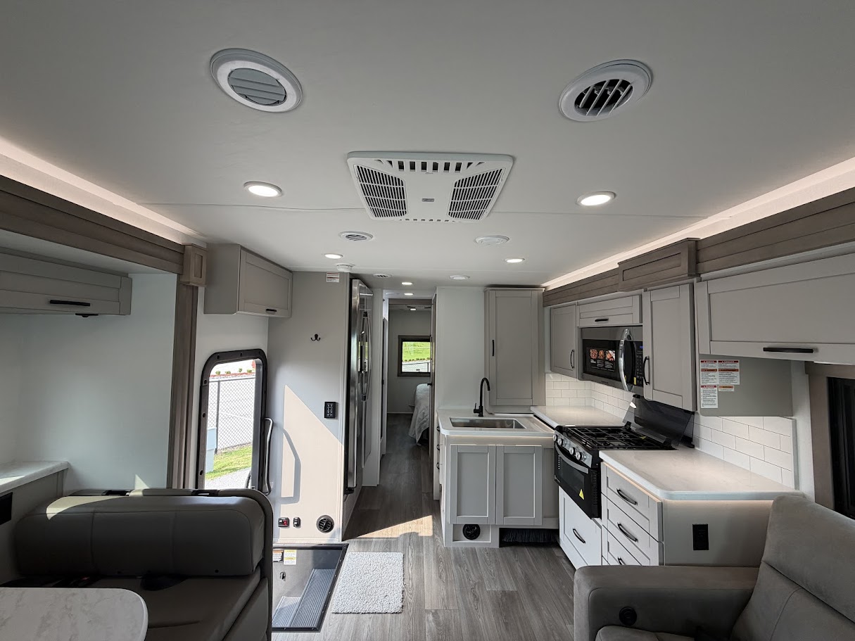 2027 JAYCO PRECEPT 31UL - Image 54