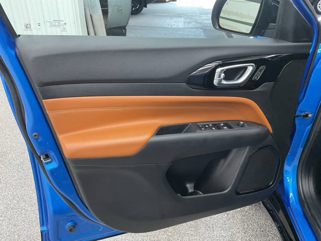 2025 Jeep Compass Limited 4x4 - Image 12