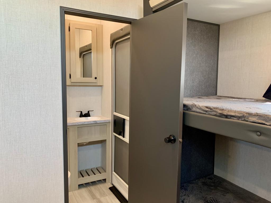 2026 FOREST RIVER 37BEST - Image 37
