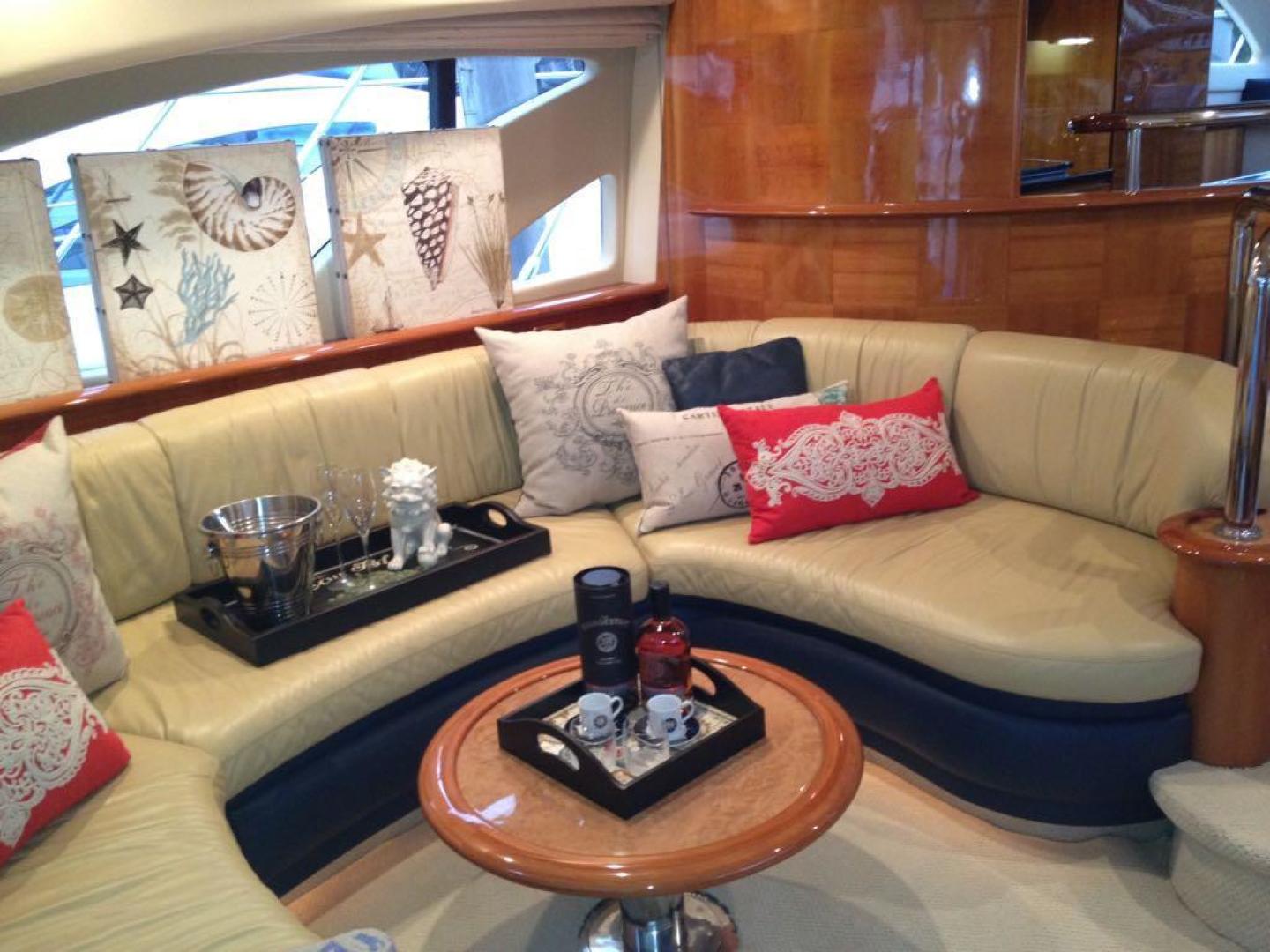 2005 Azimut 62 Evolution - Image 7