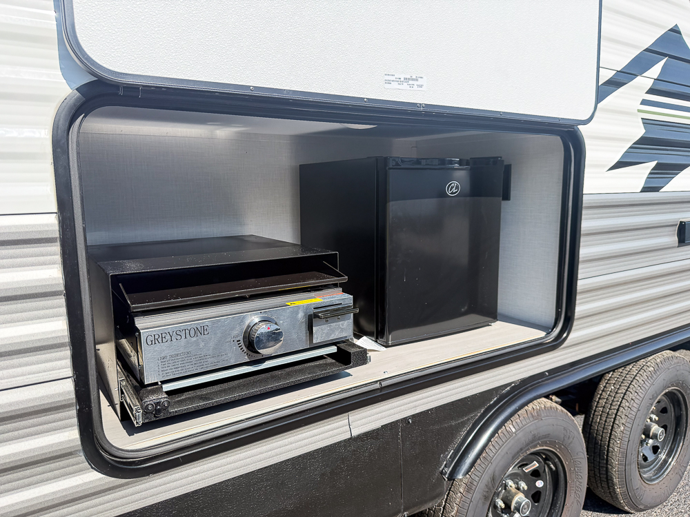 2025 COACHMEN 25QBH - Image 18