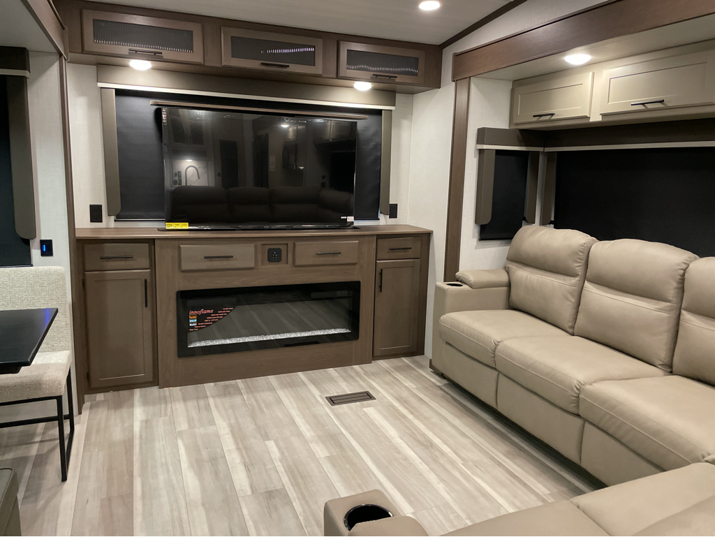 2026 Keystone Cougar 320RDS - Image 11