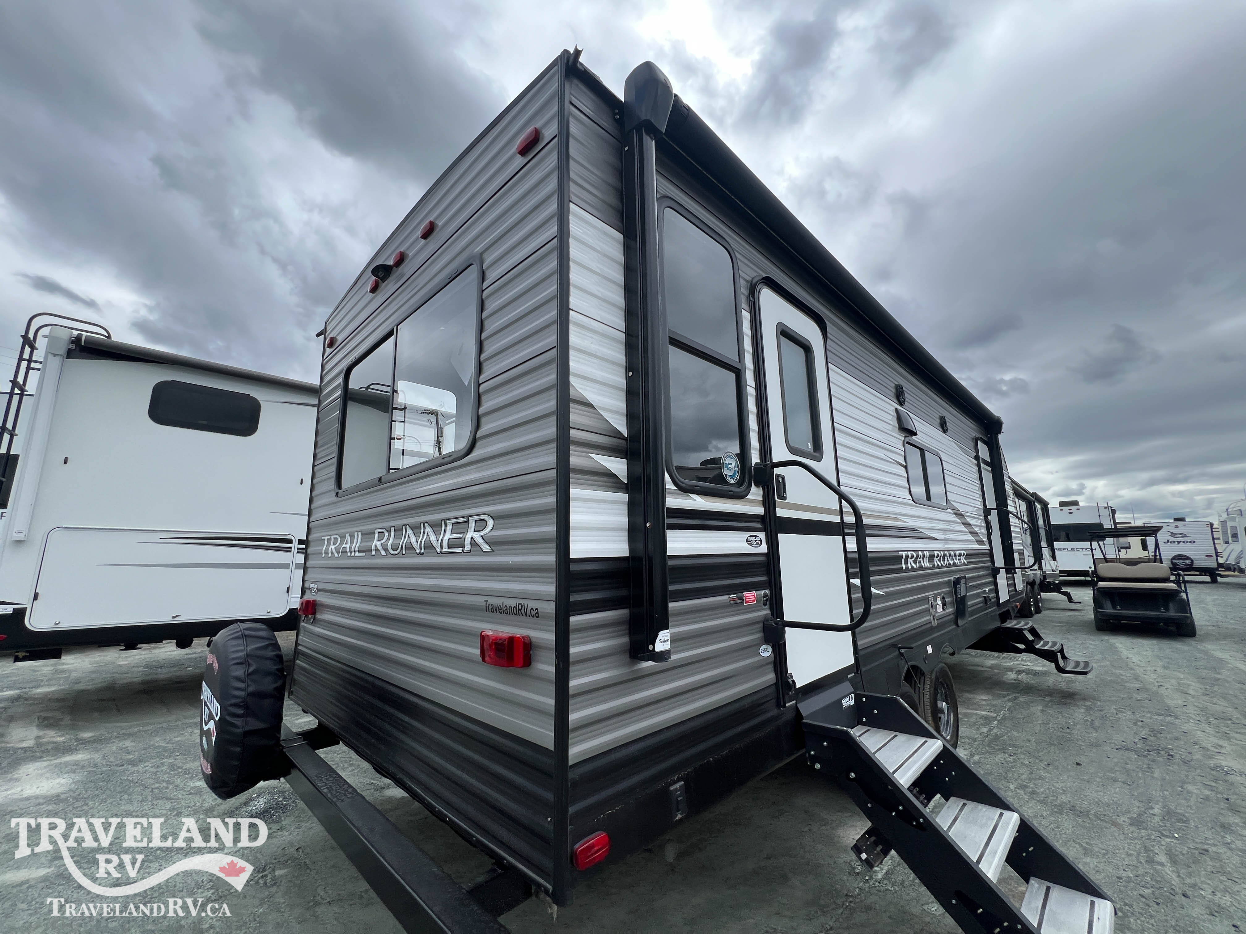 2022 Heartland Trail Runner TR 255 RL - Image 5