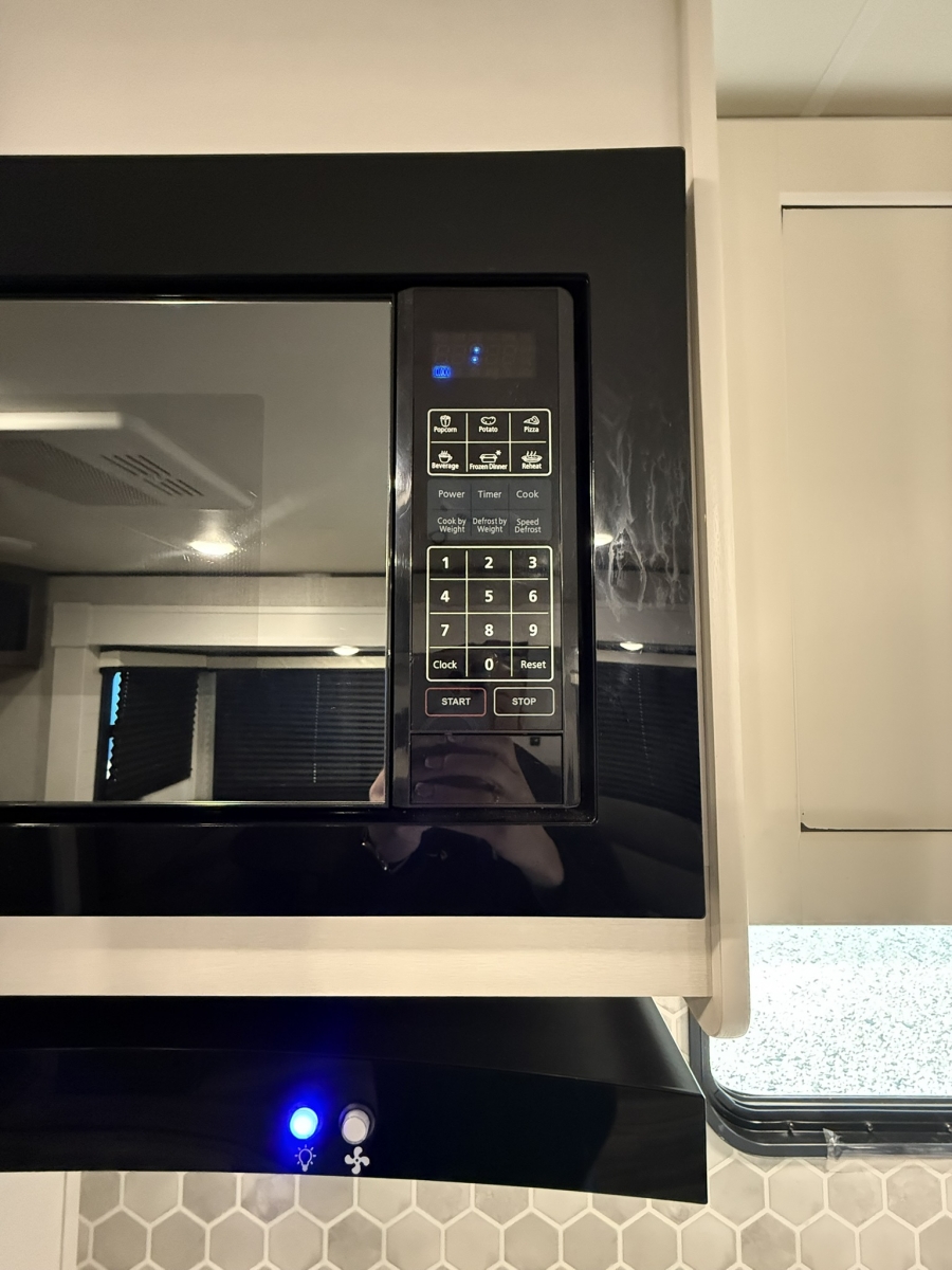 2025 Jayco Jay Flight 265RLS - Image 17
