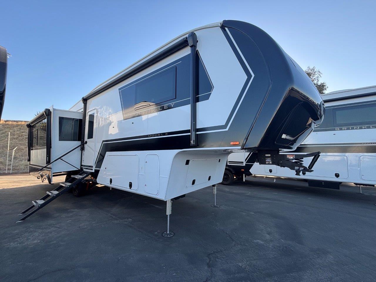 2026 Brinkley RV Model Z 3100 - Image 1