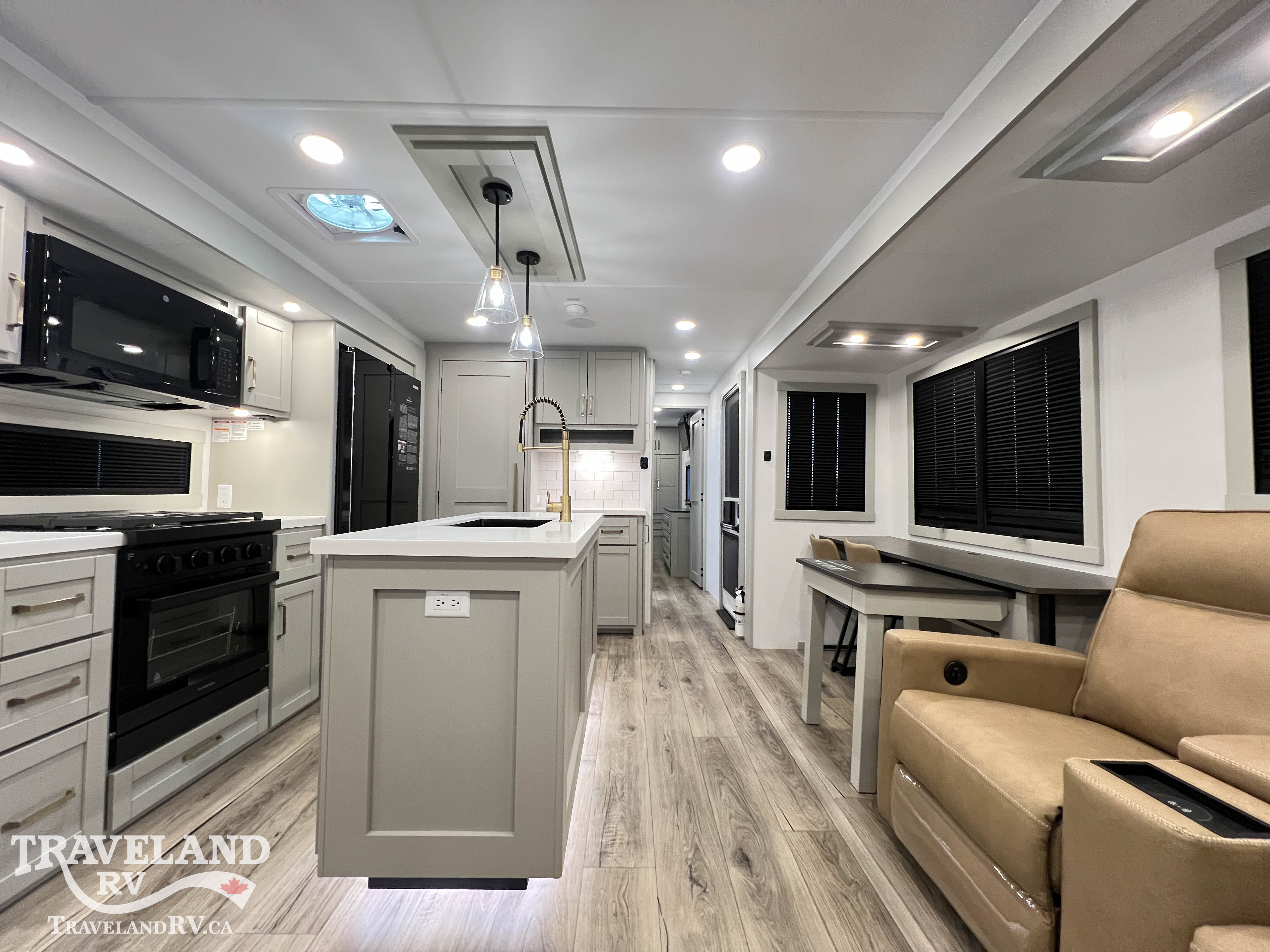 2026 Brinkley RV Model Z Air 310 - Image 4