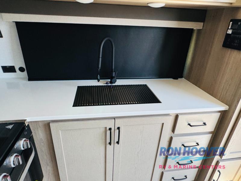 2025 FOREST RIVER 26SFK - Image 6