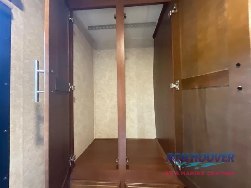 2015 FOREST RIVER 335DS - Image 20