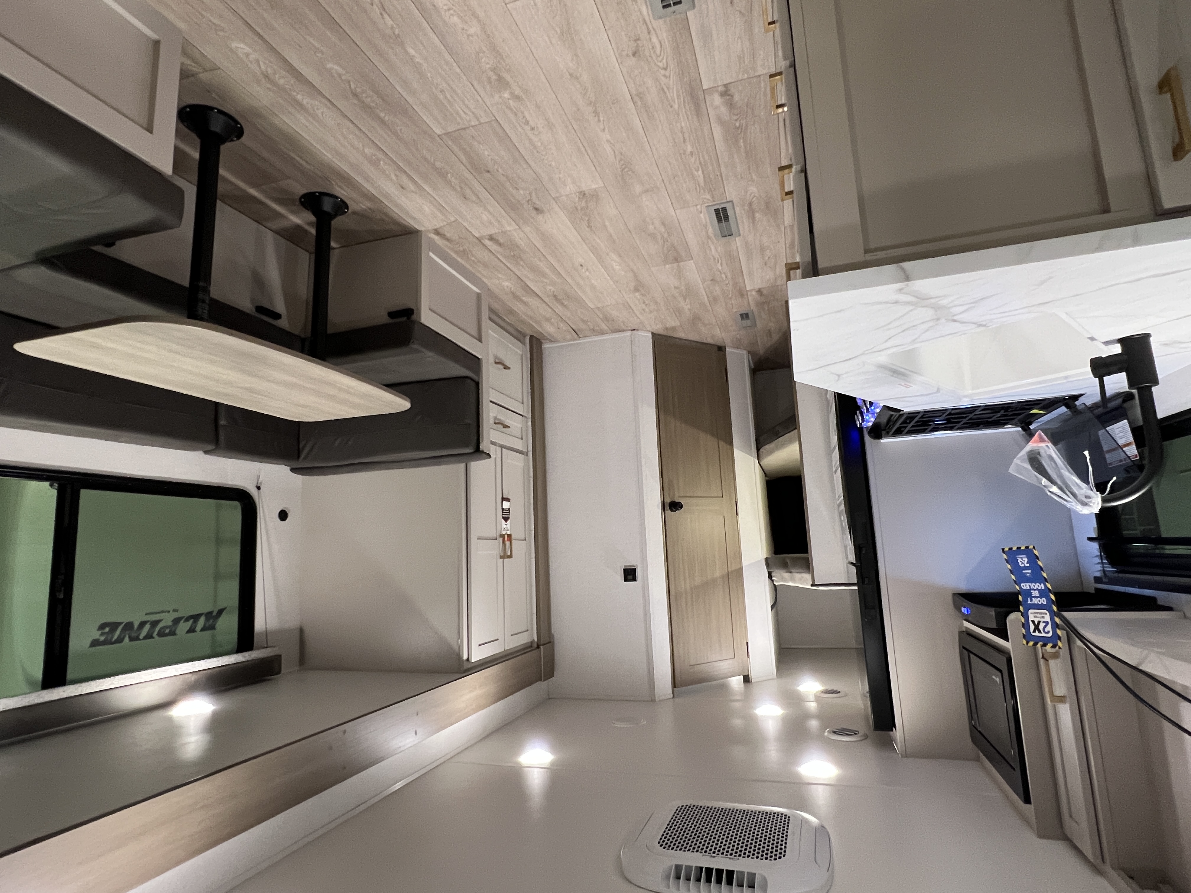 2027 Jayco Jay Flight SLX 245BHSW - Image 3