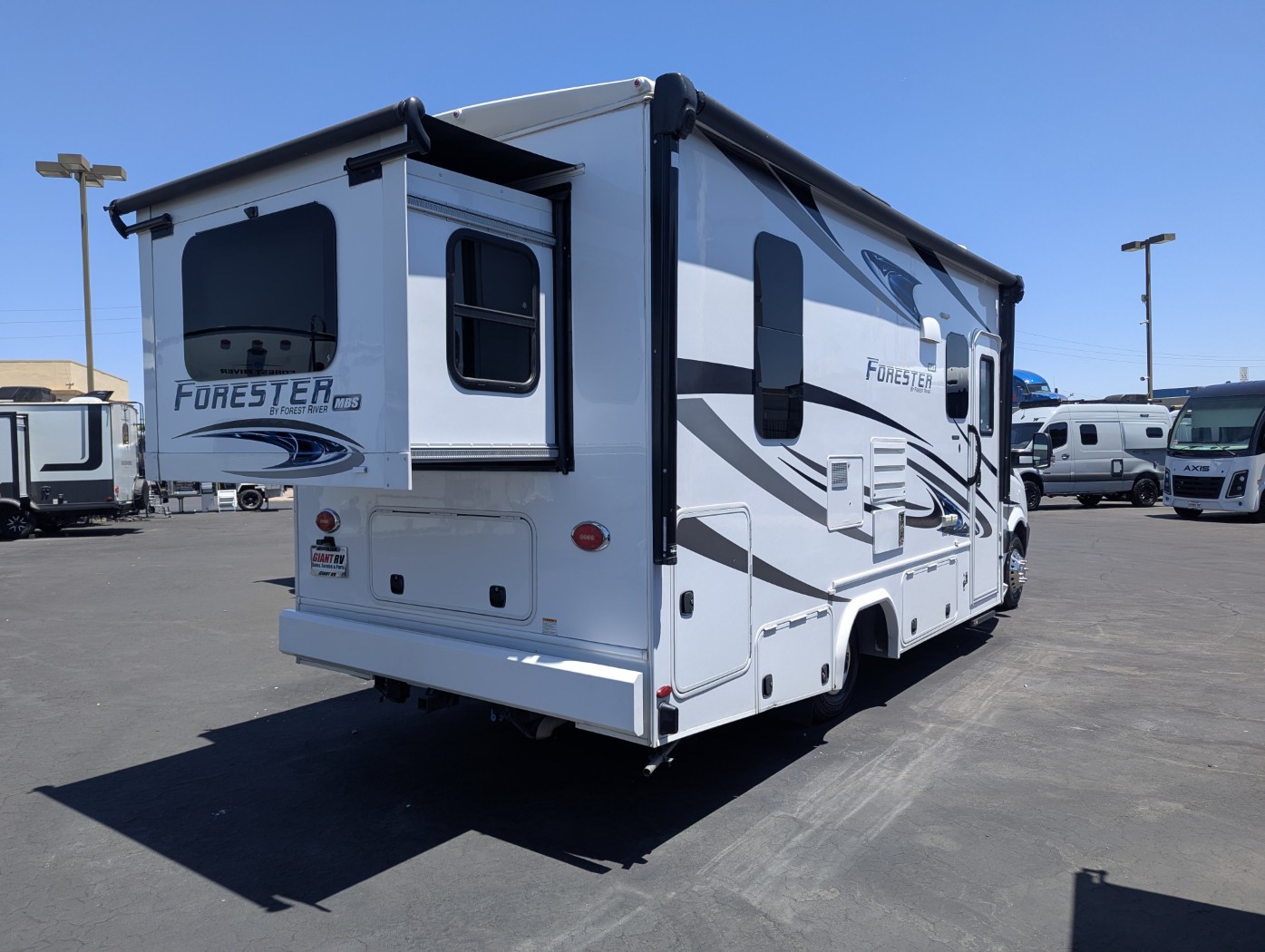 2019 Forest River Forester 2401R MBS - Image 6