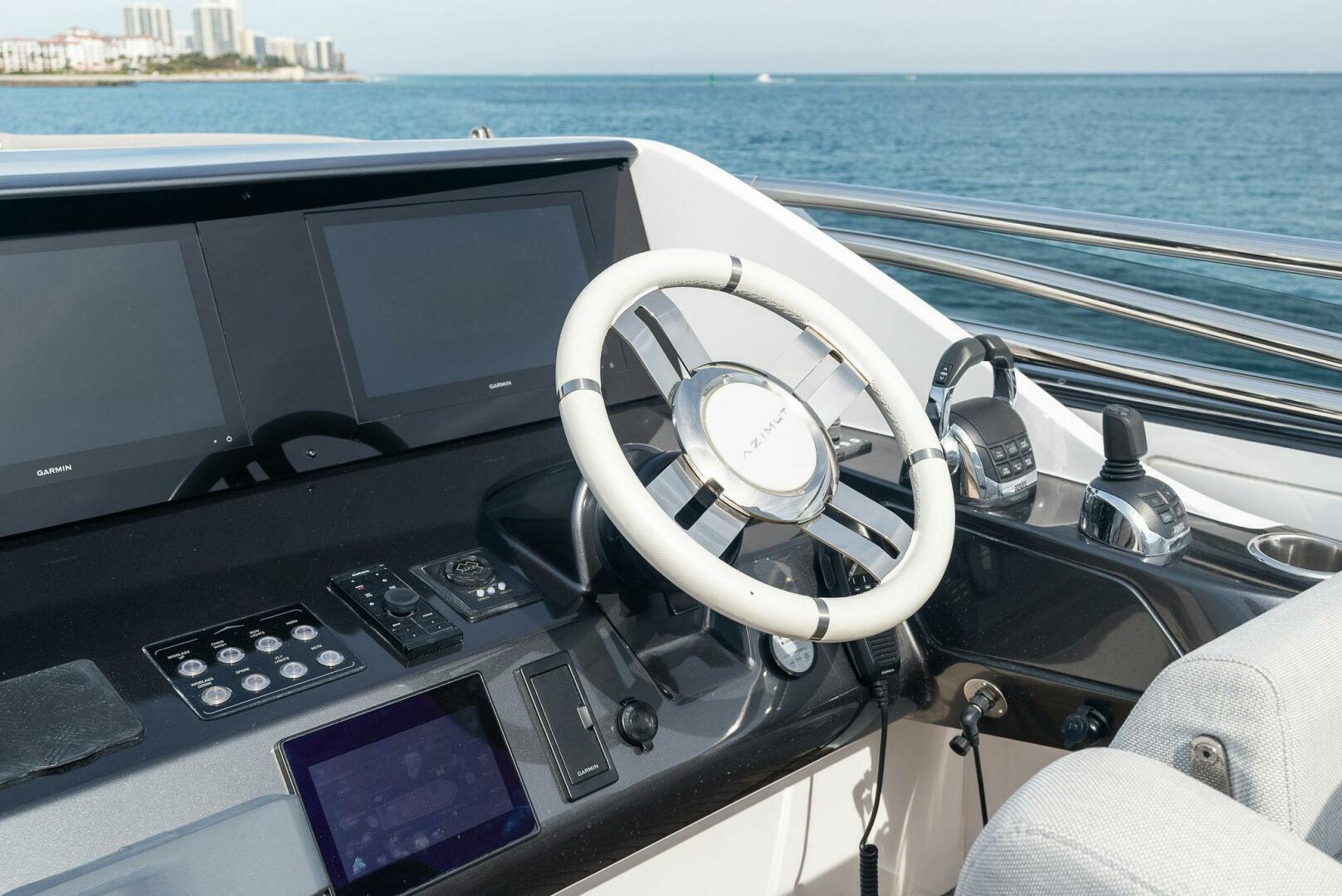 2022 Azimut S8 - Image 18