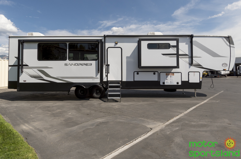 2026 Forest River Sandpiper 3800RK - Image 2