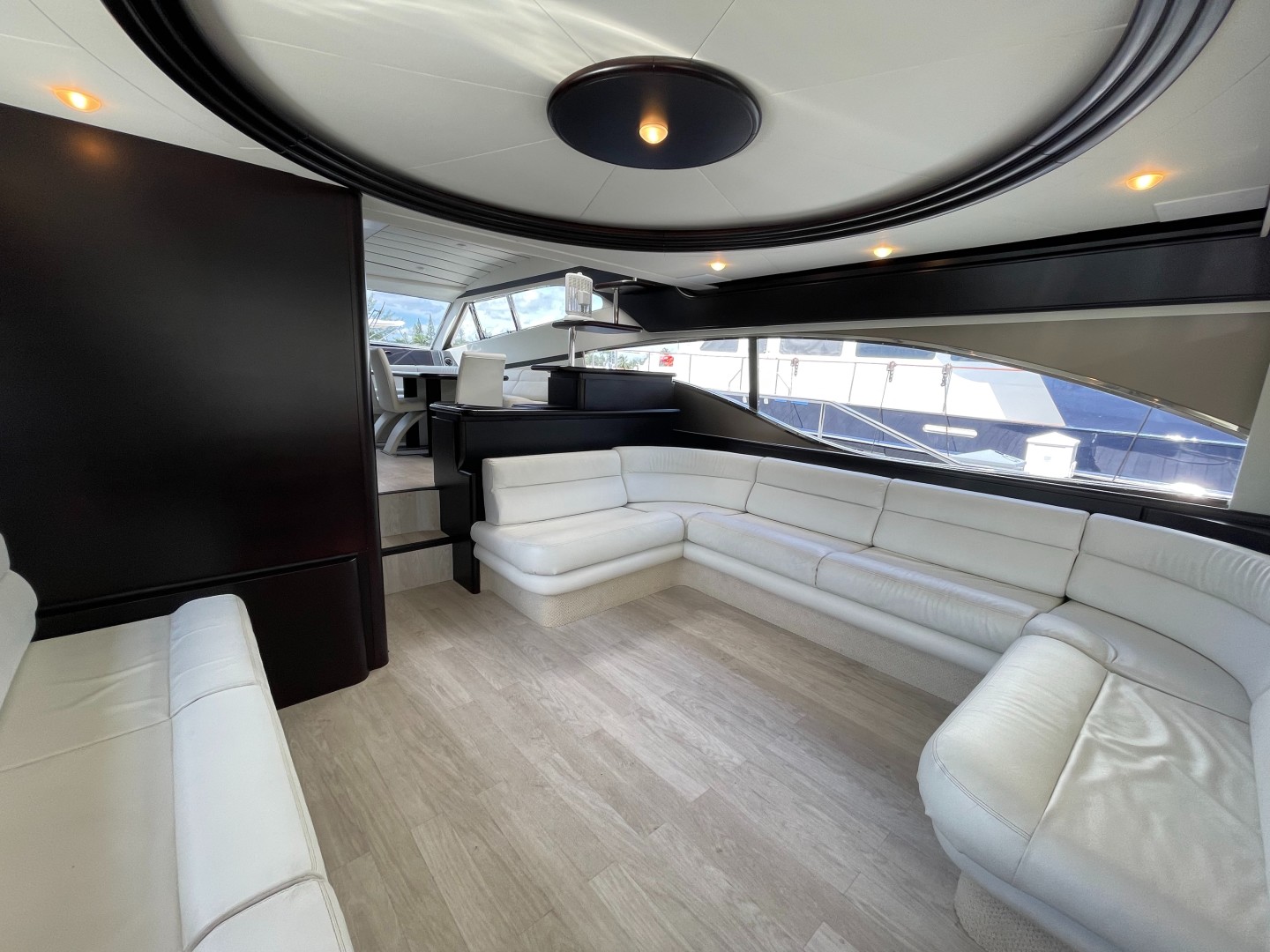 2001 Ferretti Yachts 680 - Image 14