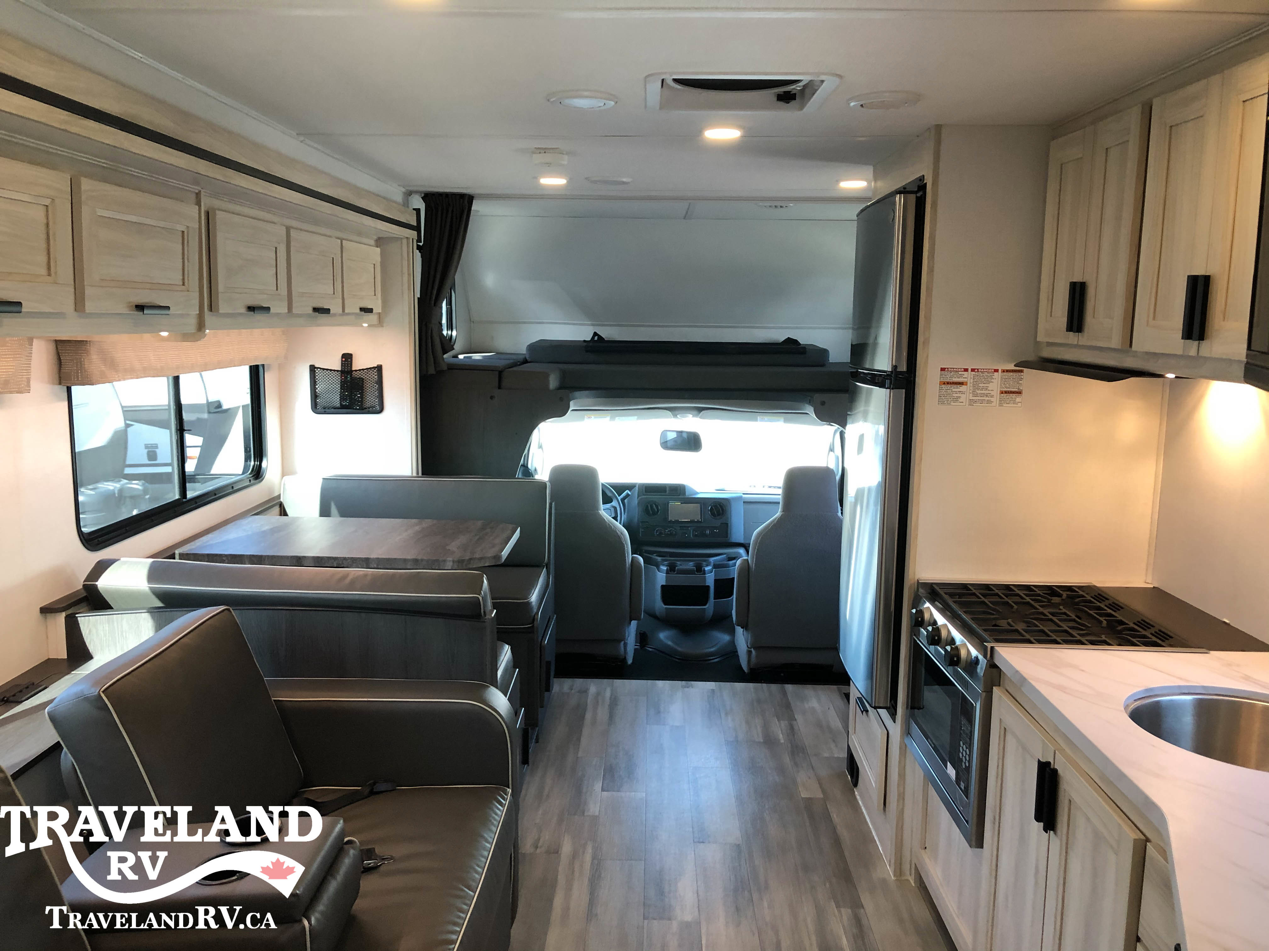2024 Forest River SUNSEEKER 2550LE - Image 4